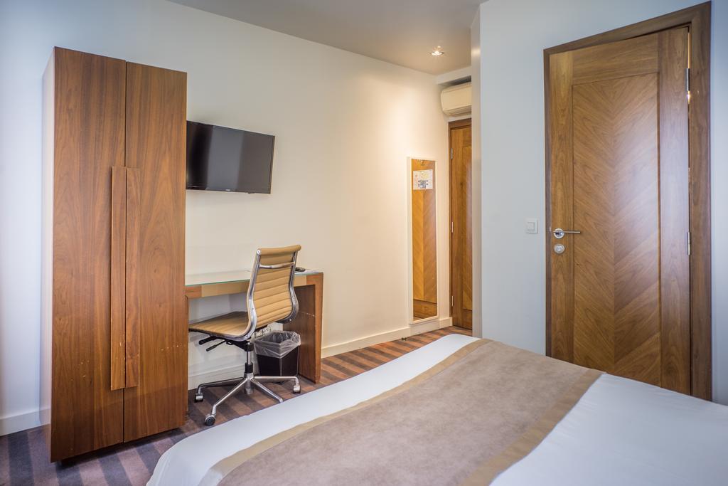 Art Hotel Batignolles باريس المظهر الخارجي الصورة